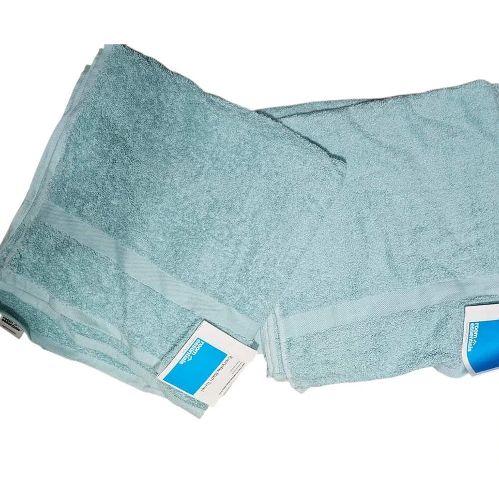 Room Essentials Everyday Bath Towel Okeo-Tex  27x52 Aqua Mint Set of 2 NWT